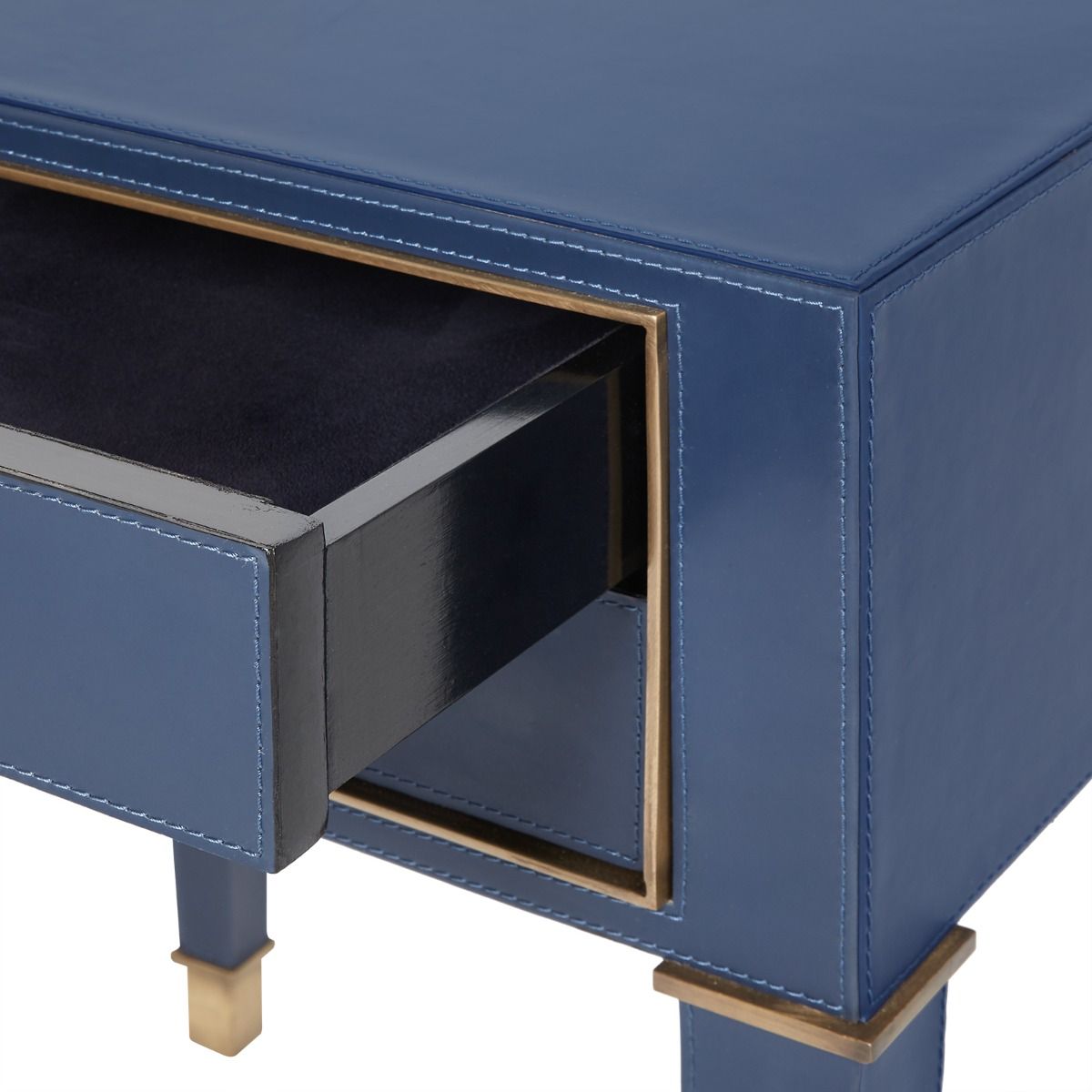 Villa & House Hunter 2-Drawer Side Table