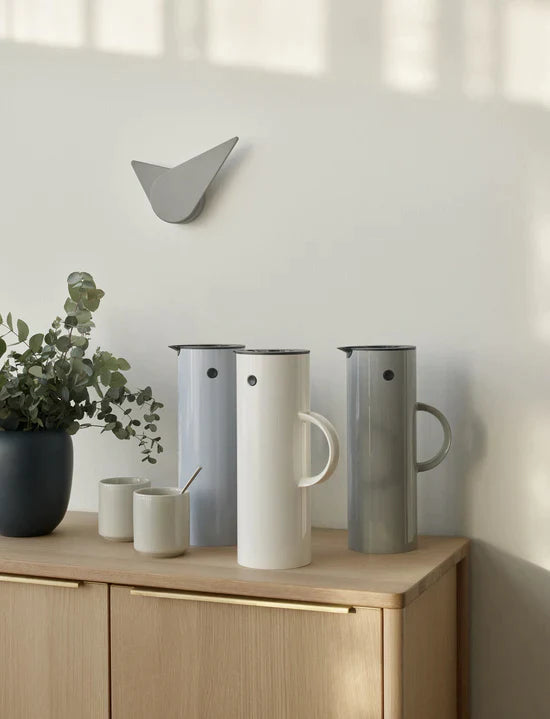 Stelton EM77 Vacuum Jug - 1 Liter - Light Grey - SALE