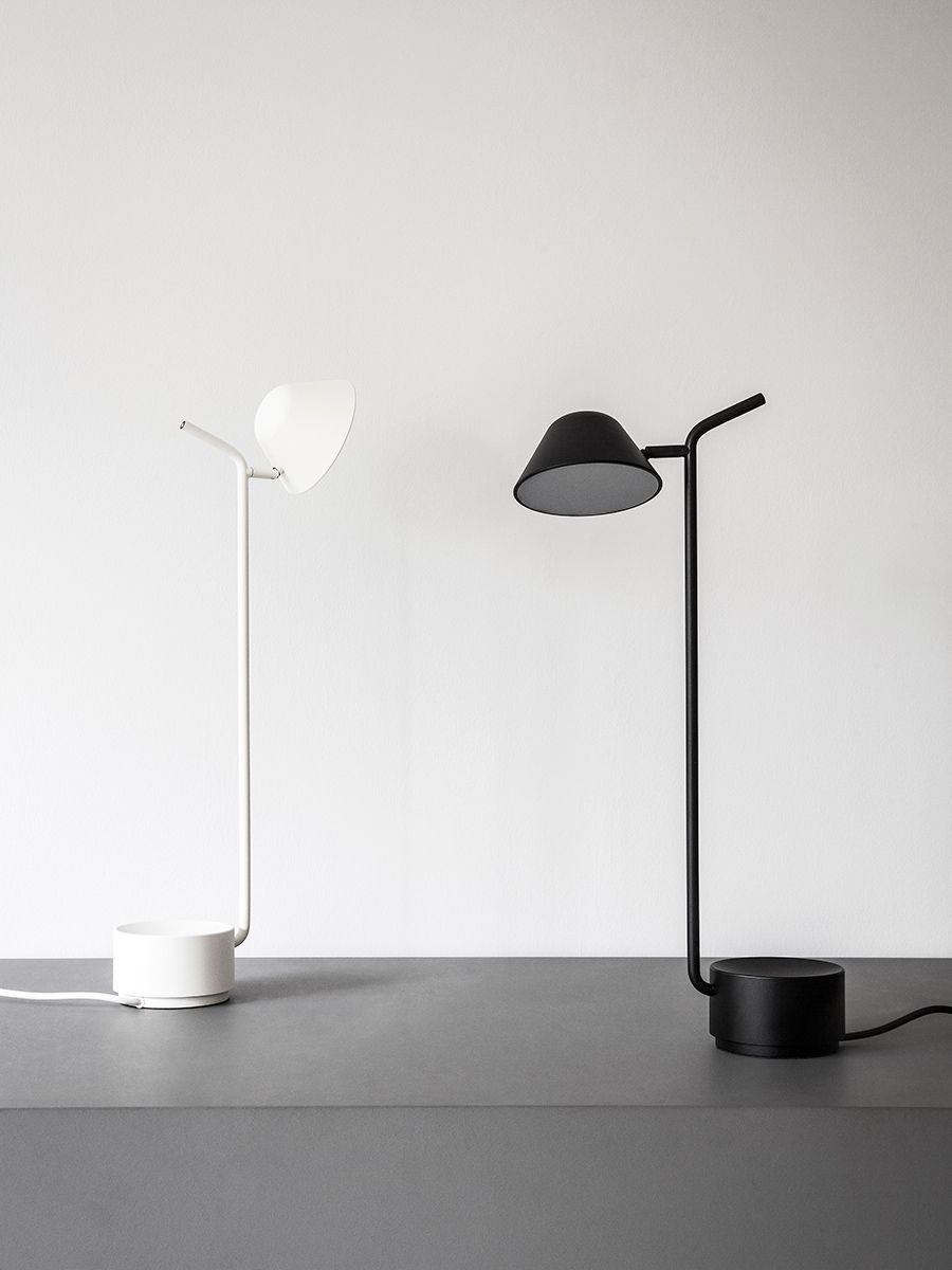 Menu Peek Table Lamp White