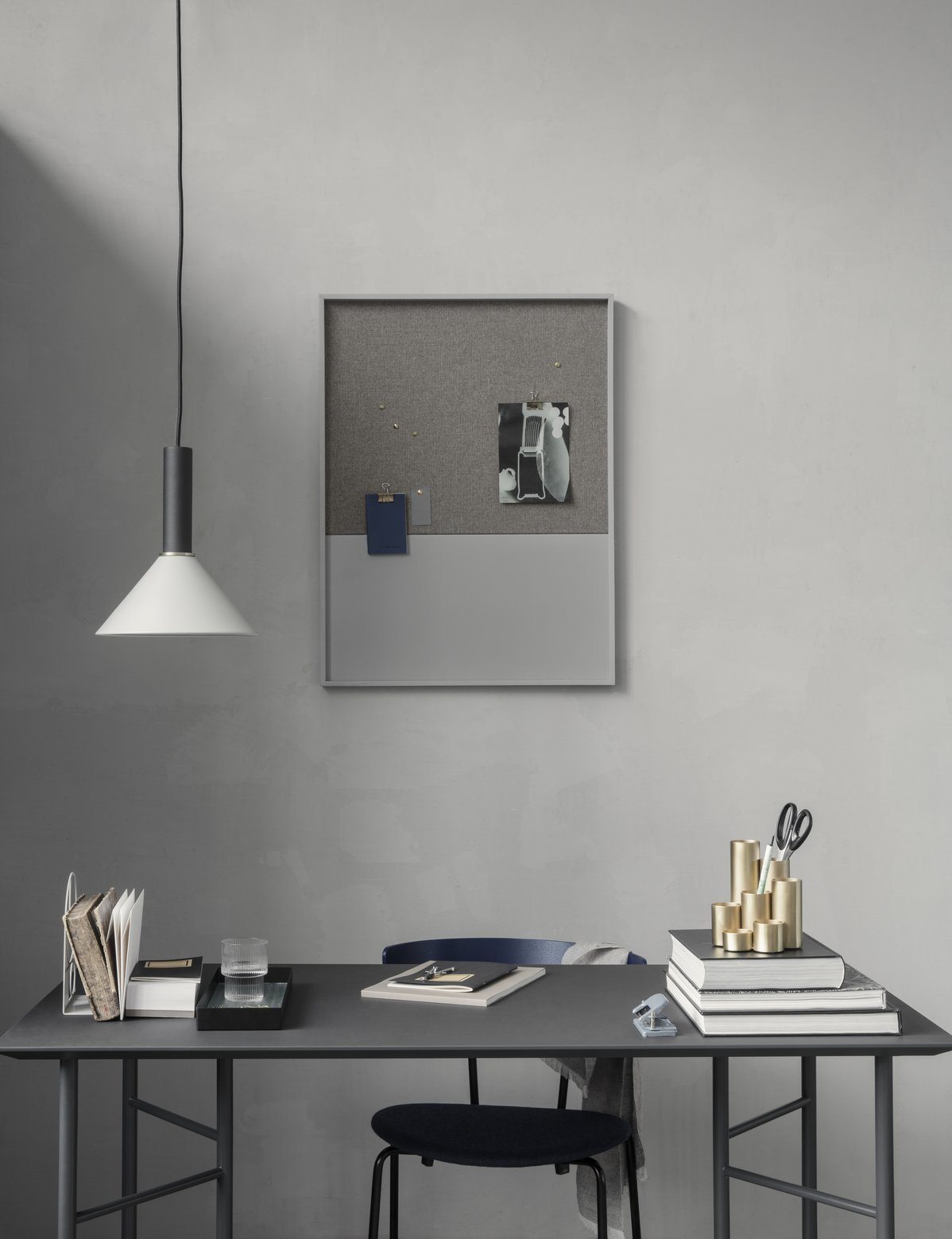 Ferm Living Mingle Table Legs - Metal | W48 Black