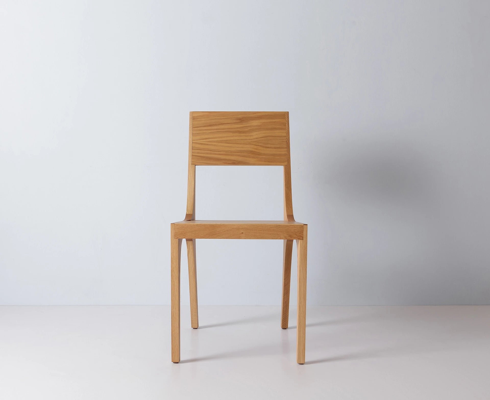 Kalon Isometric Chair