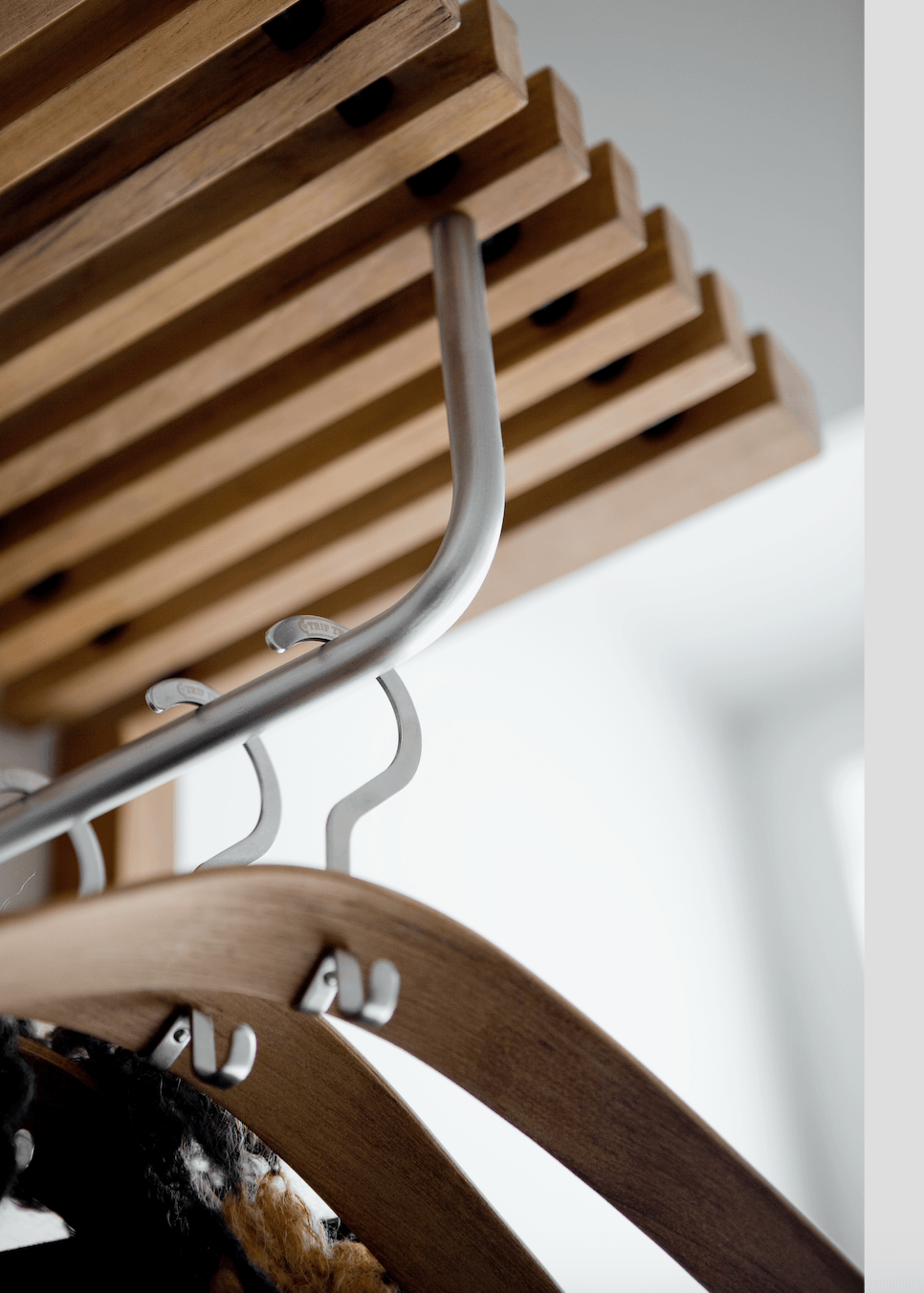 Skagerak Pilot Coat Hanger Teak