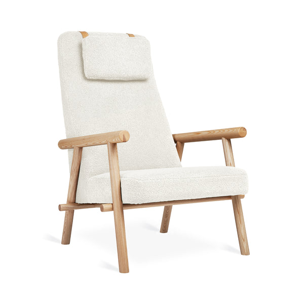 GUS Modern Labrador Chair