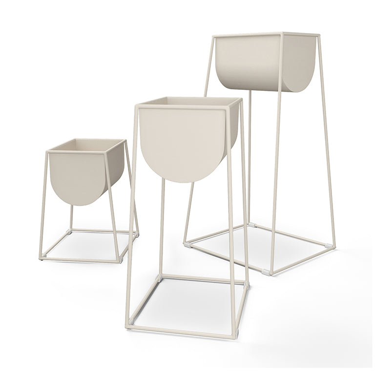 GUS Modern Modello Planter Set