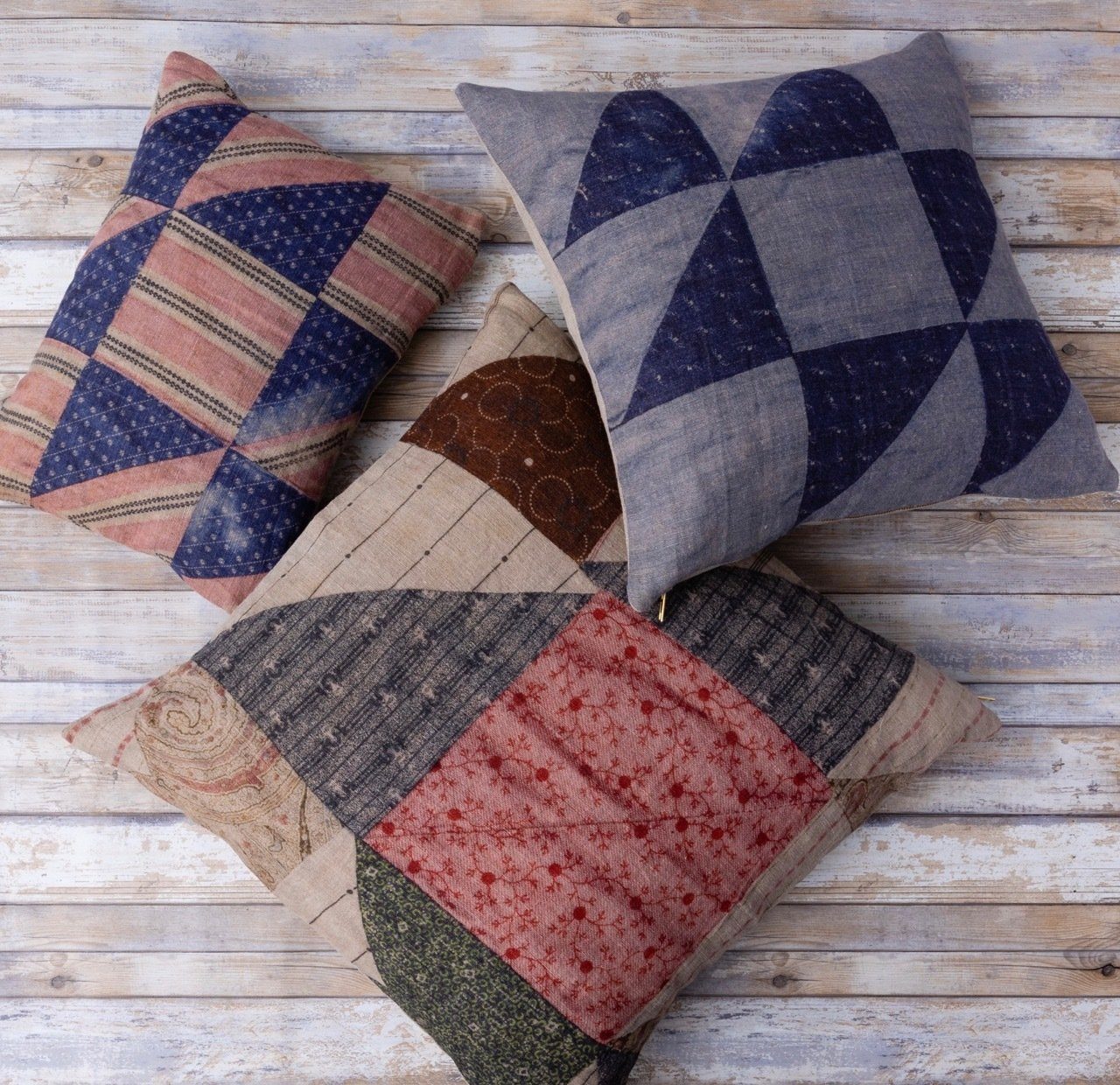 Siren Song Illinoise Linen Cushion
