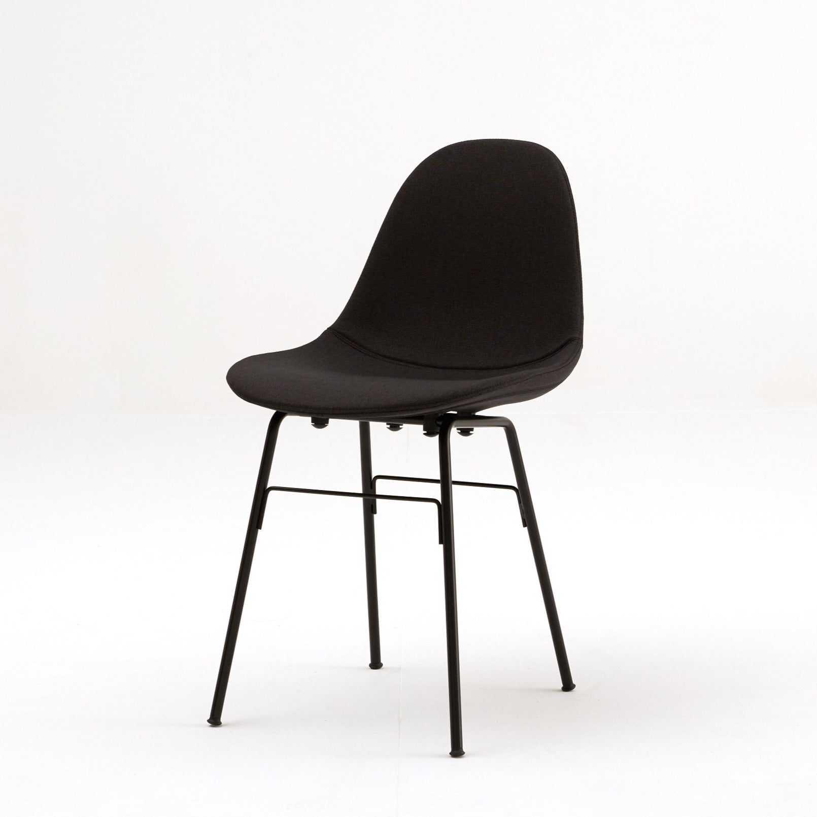 TOOU TA Sidechair - ER Base - Upholstered