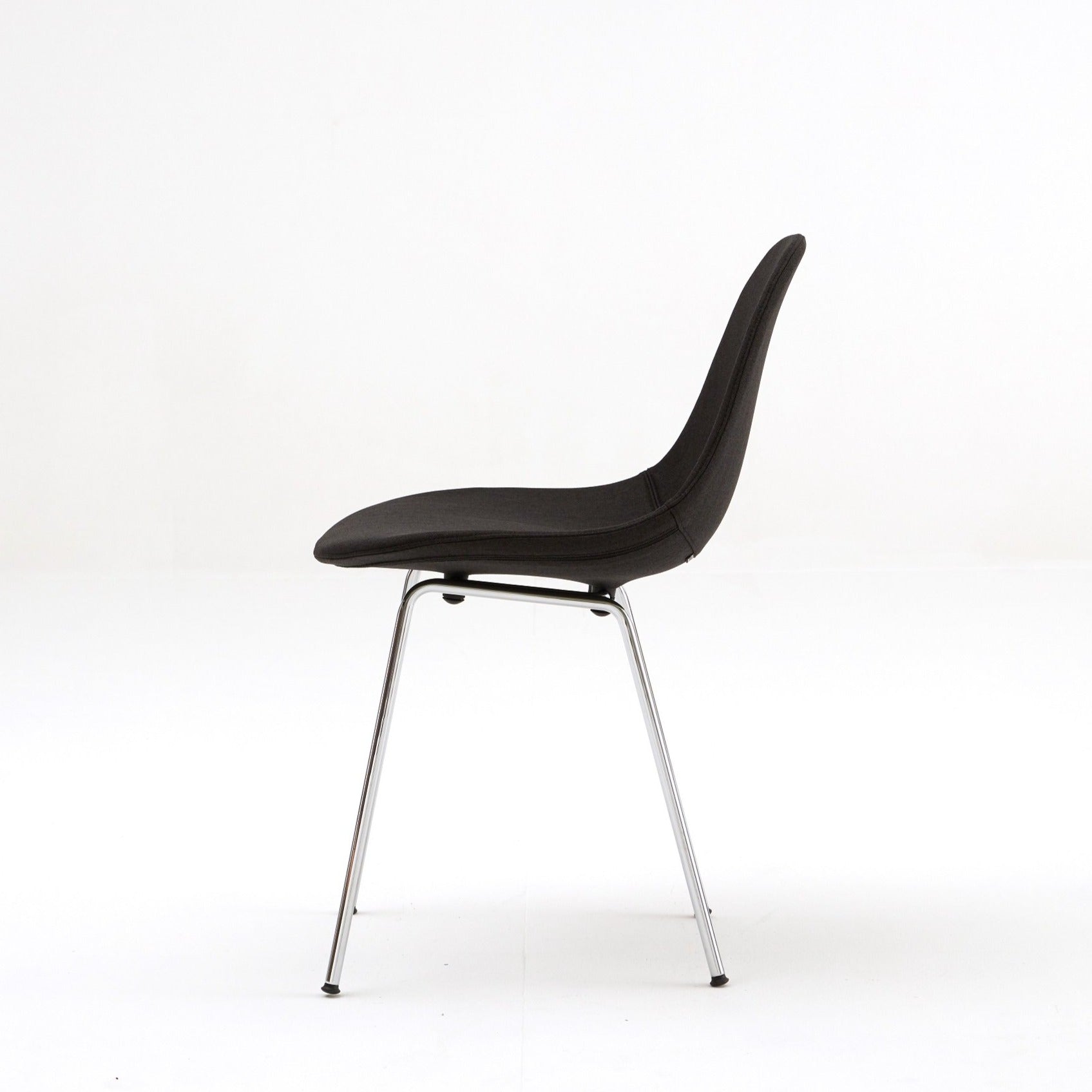 TOOU TA Sidechair - ER Base - Upholstered