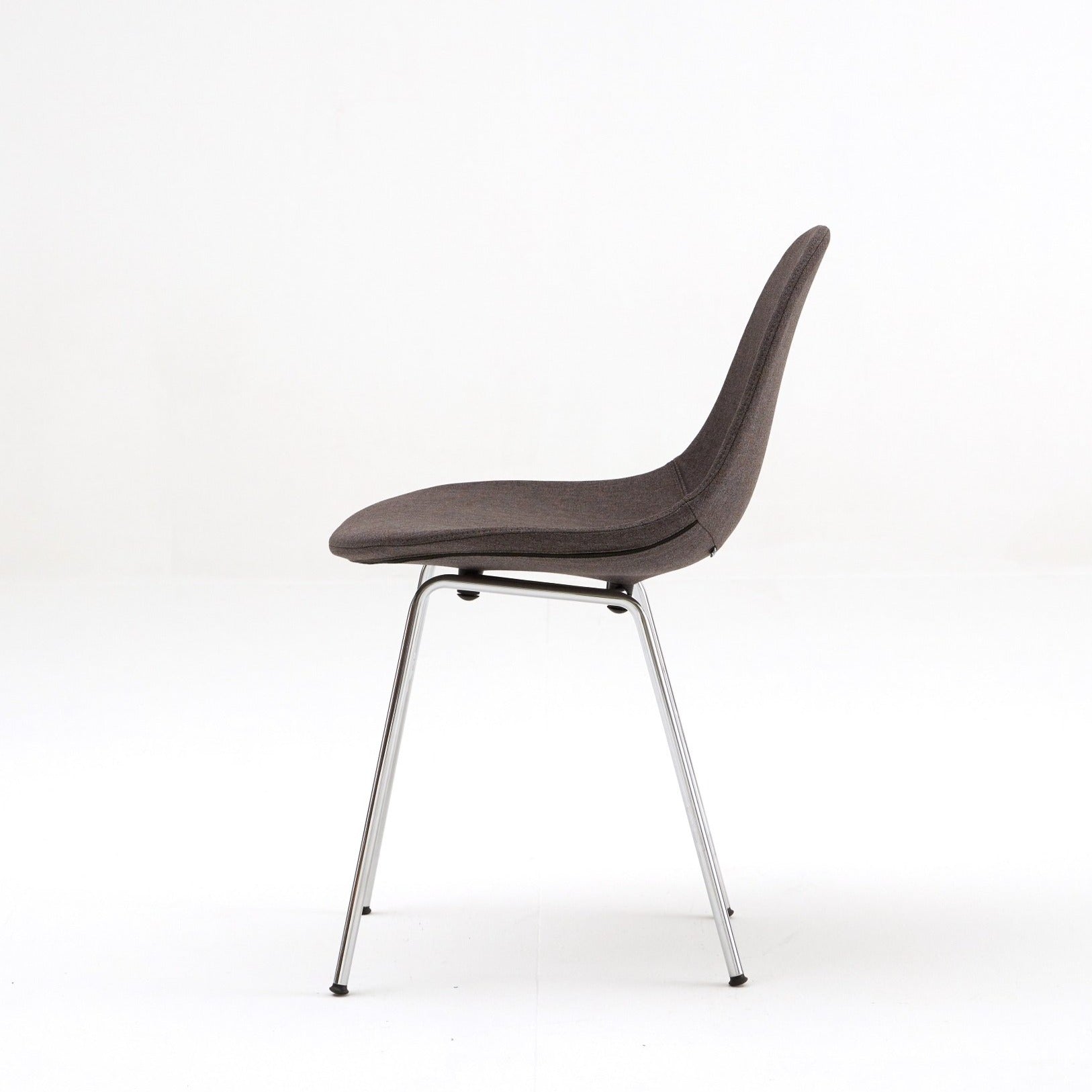 TOOU TA Sidechair - ER Base - Upholstered