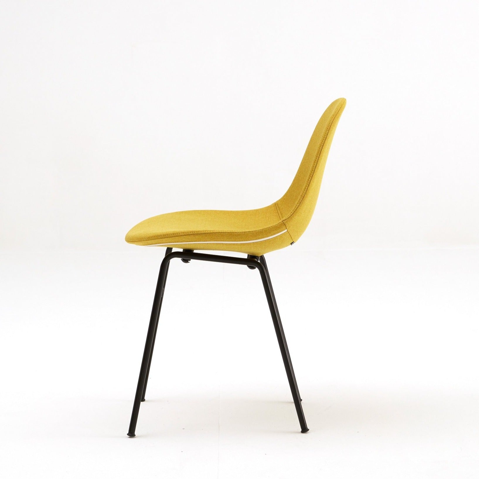 TOOU TA Sidechair - ER Base - Upholstered