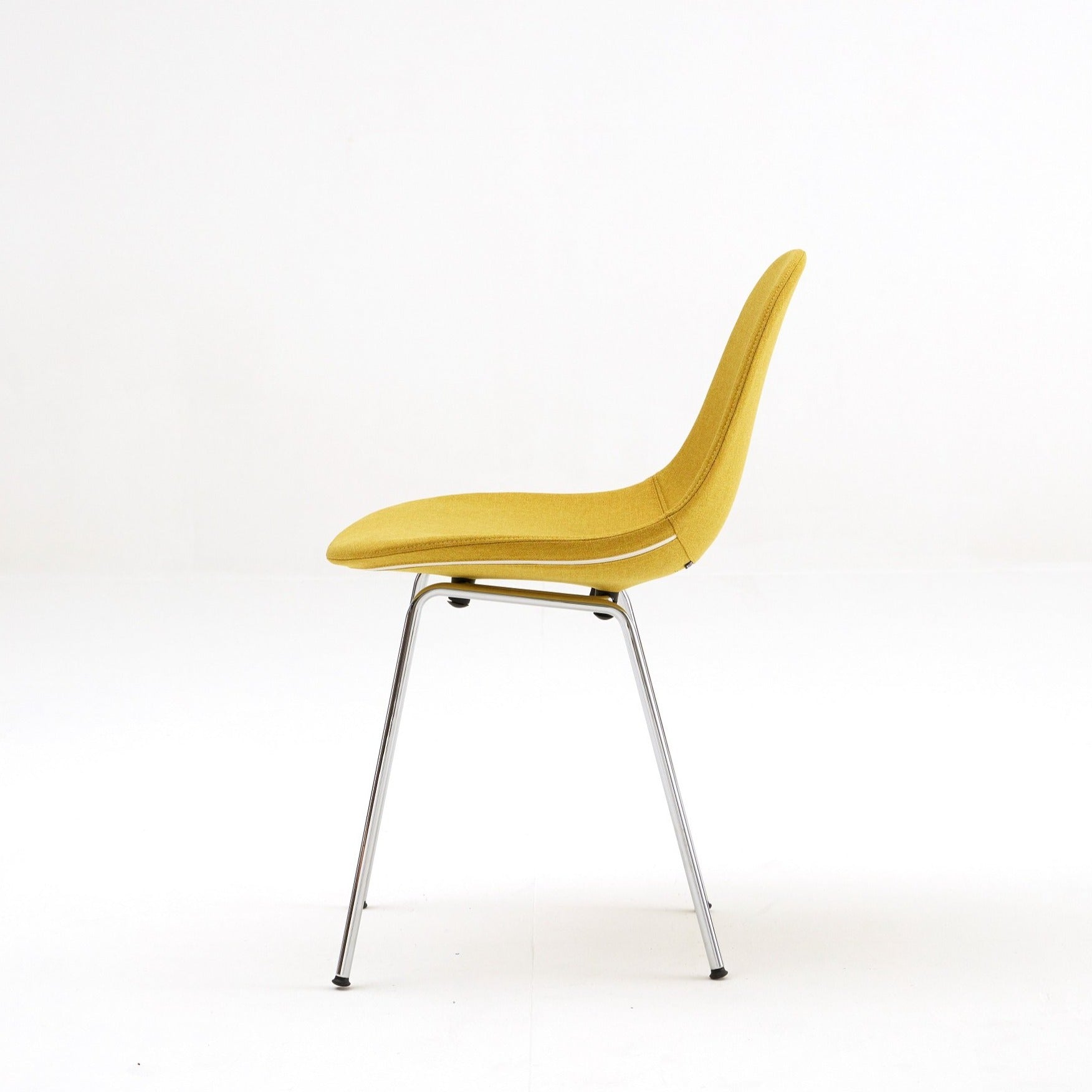 TOOU TA Sidechair - ER Base - Upholstered
