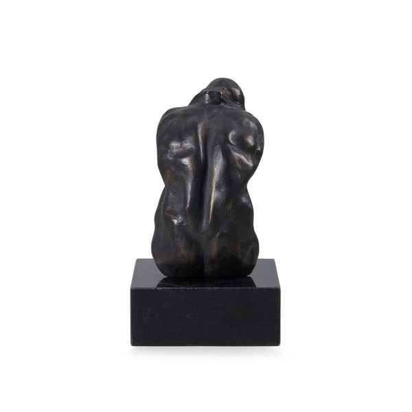 Villa & House Jules Statue