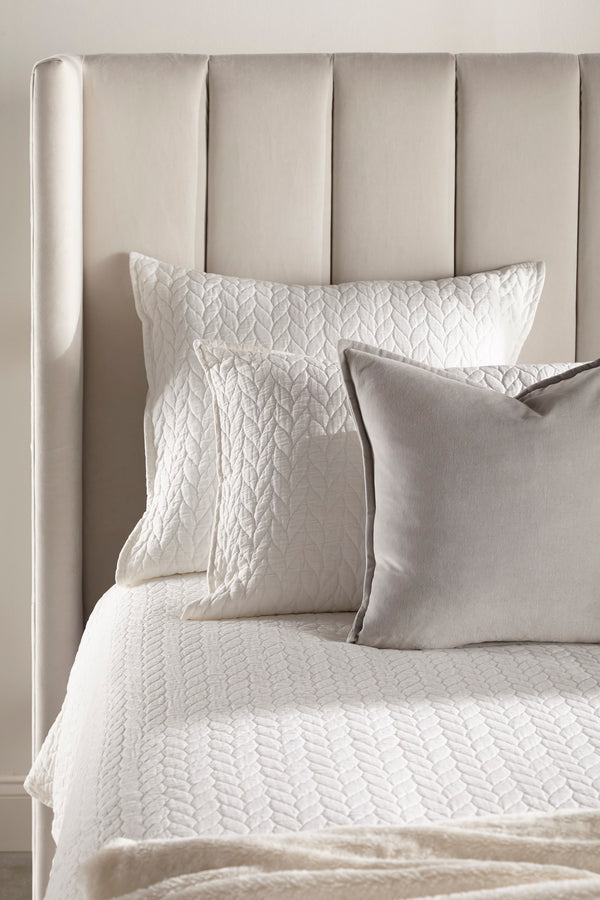 Essentials For Living Chandler Bed