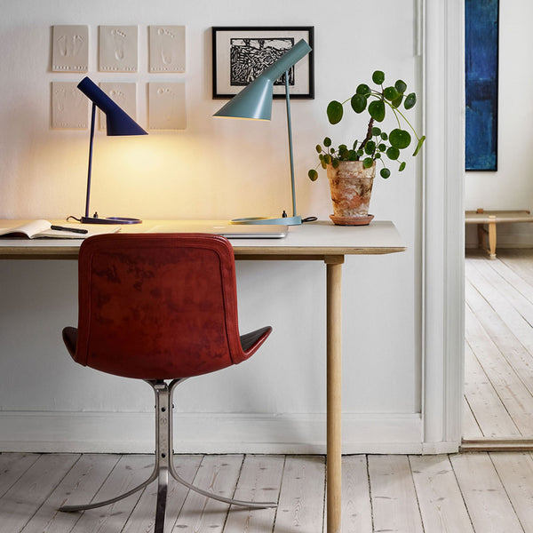 Louis Poulsen AJ Table Lamp - Mini