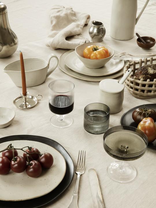 Ferm Living Flow Plate - Medium Black 