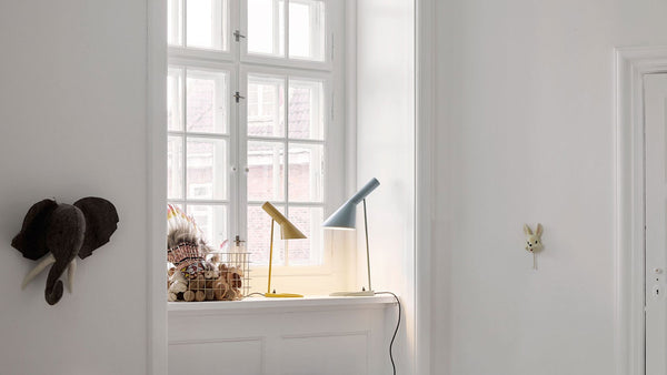 Louis Poulsen AJ Table Lamp - Mini