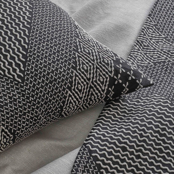 Ann Gish Sashiko Hishi-Moyo Duvet