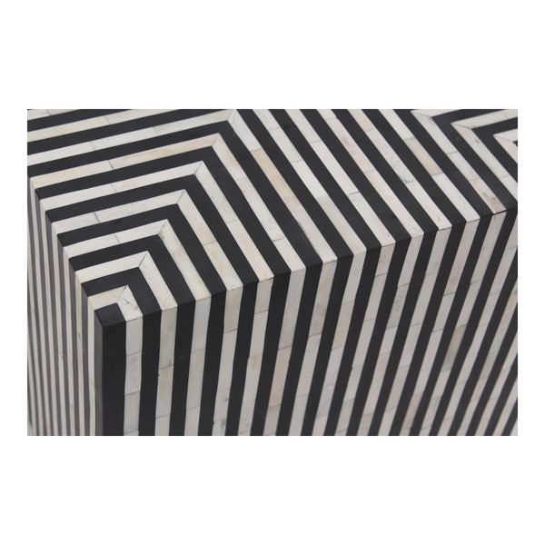 Moe's Terning Side Table