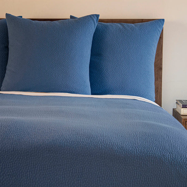 Ann Gish Bubble Coverlet Set