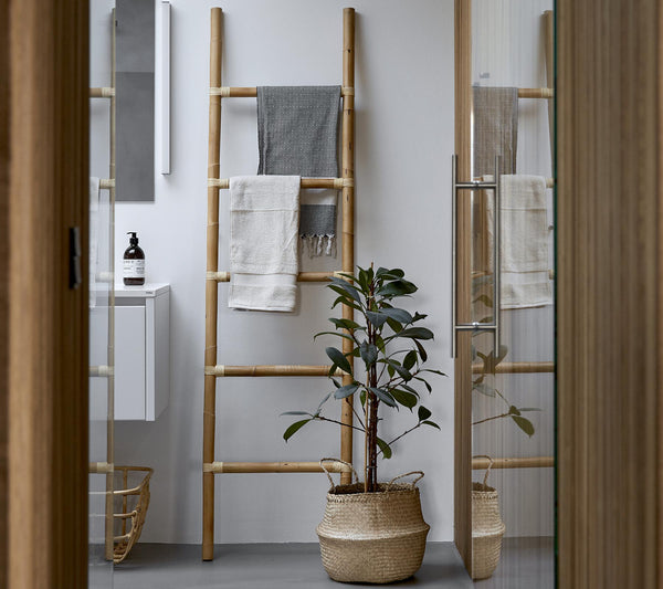 Cane-line Climb Ladder