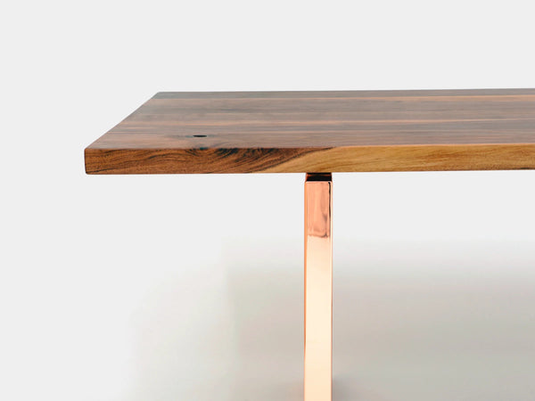 Artless GAX 48 Walnut Dining Table