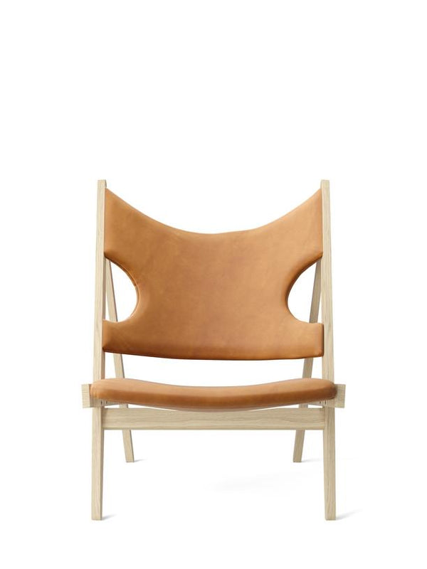 Menu Knitting Chair Walnut Base / Sahara Skeepskin 