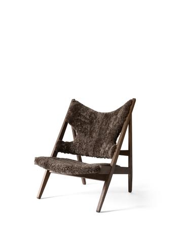 Menu Knitting Chair Walnut Base / Sahara Skeepskin 