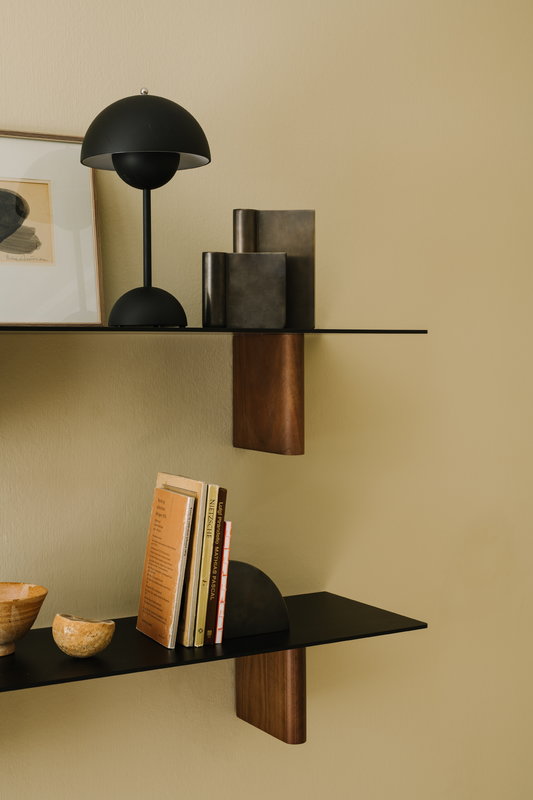 &Tradition VP9 Flowerpot Table Lamp - Rechargeable LED