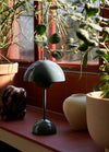 &Tradition VP9 Flowerpot Table Lamp - Rechargeable LED