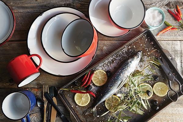 Canvas Home Tinware Dinner Plate - Set of 4 White & Blue 