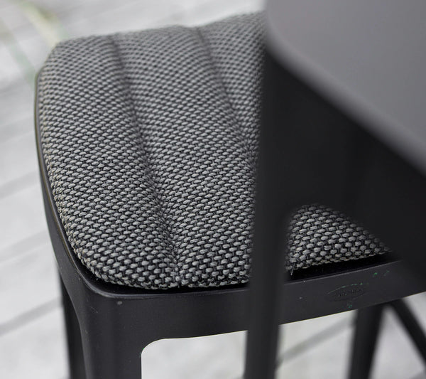 Cane-line Cut Bar Stool