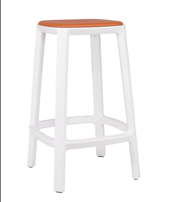 TOOU Cadrea Counter Stool White Black 