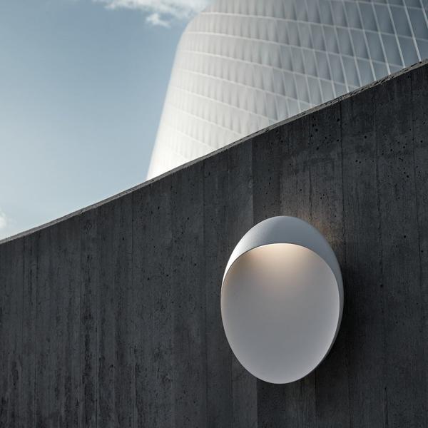 Louis Poulsen Flindt Wall Light