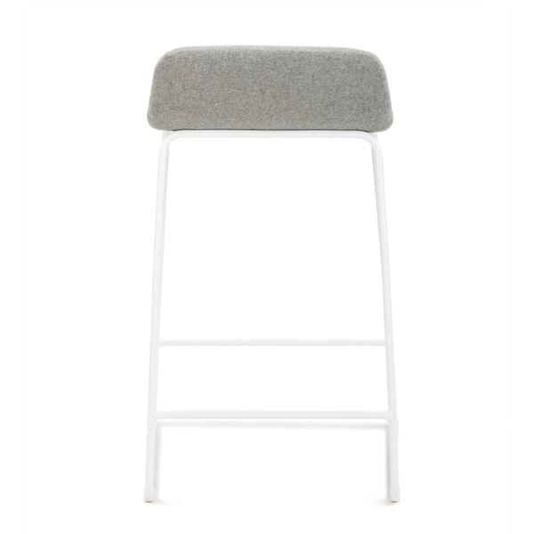 M.A.D. Lolli II Counter Stool Light Grey / Black 