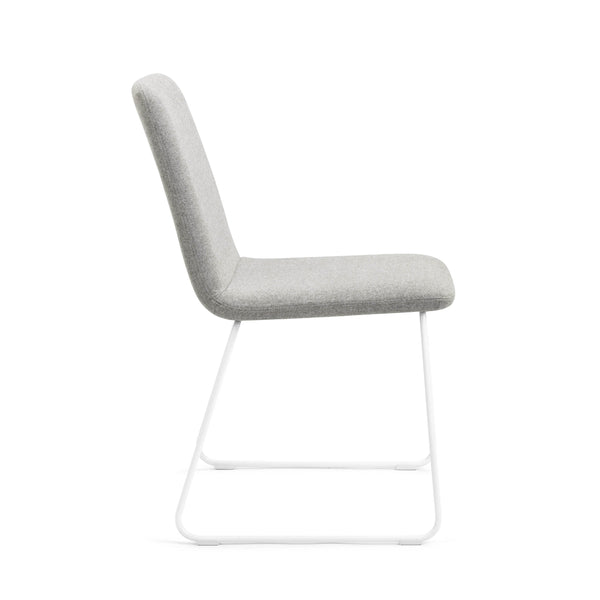 M.A.D. Lolli II Chair Light Grey / Black 