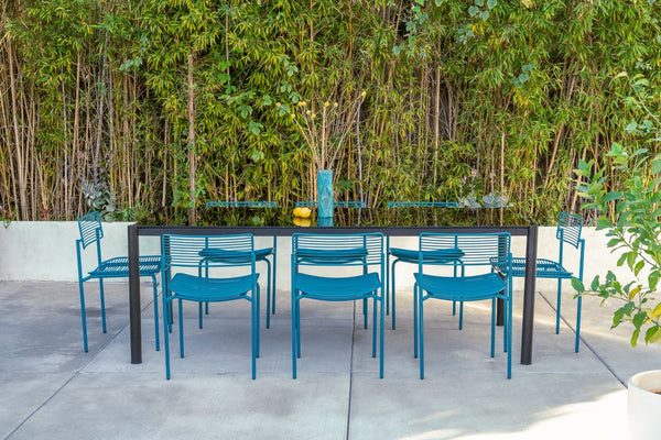 Bend Get-Together Dining Table