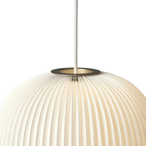 Le Klint Lamella Pendant No. 3