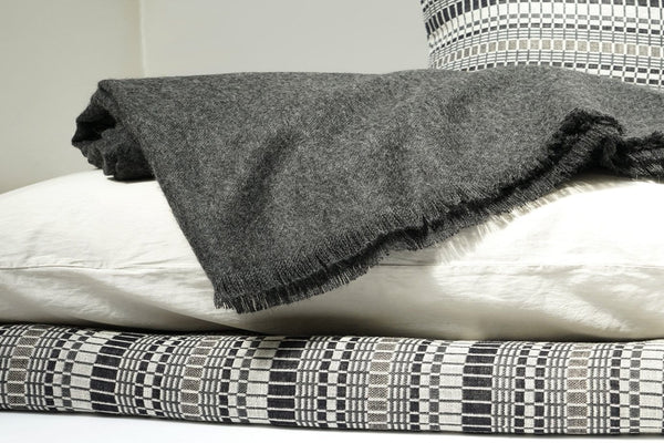 Area Liam Throw Almond Standard 
