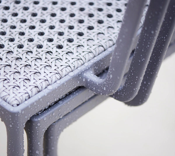Cane-line Less Armchair