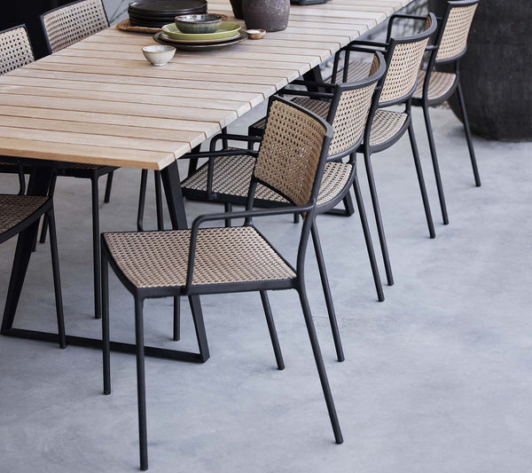 Cane-line Less Armchair