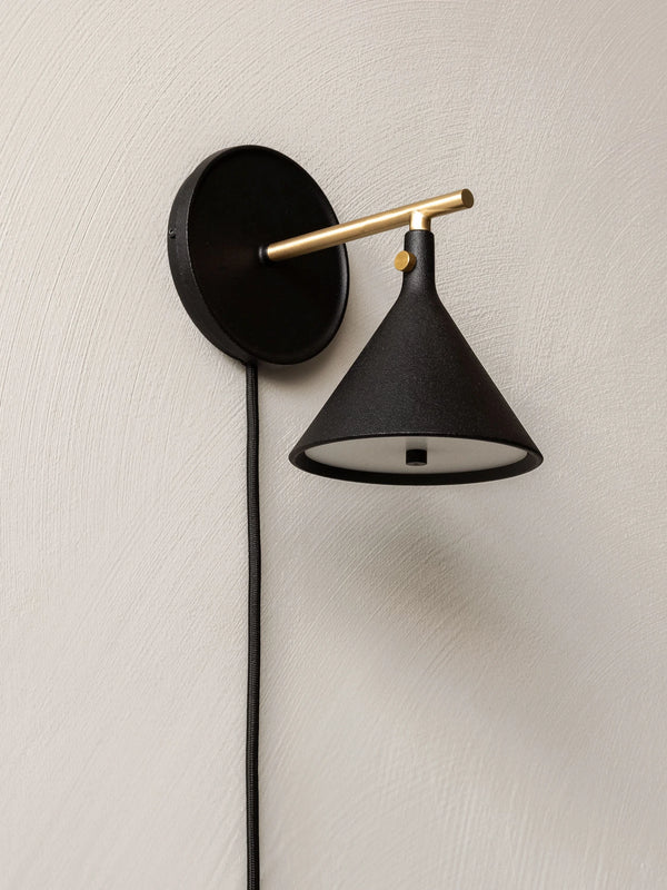 Audo Cast Sconce Lamp