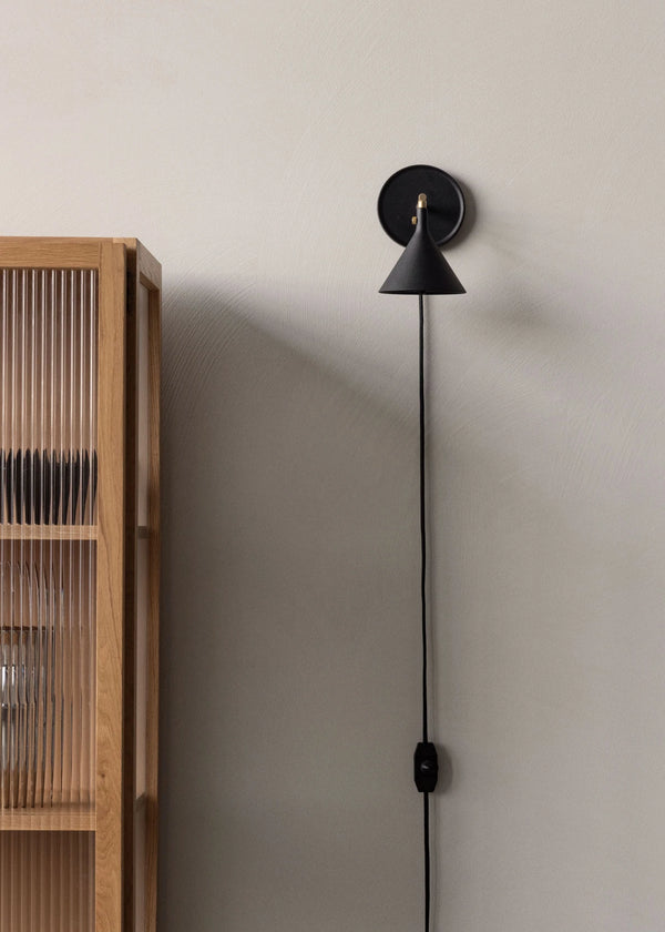 Audo Cast Sconce Lamp