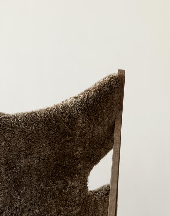 Menu Knitting Chair Walnut Base / Sahara Skeepskin 