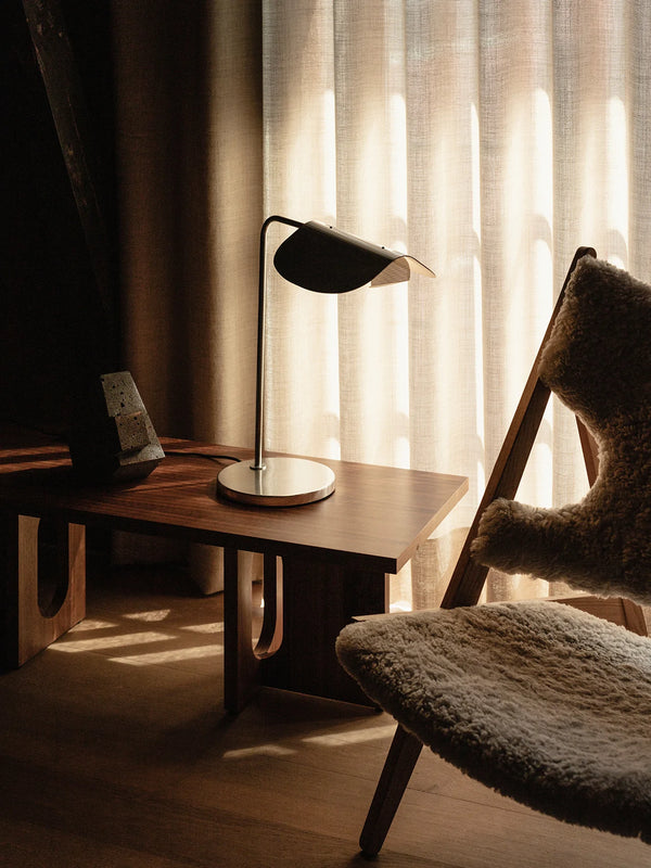 Audo Wing Table Lamp