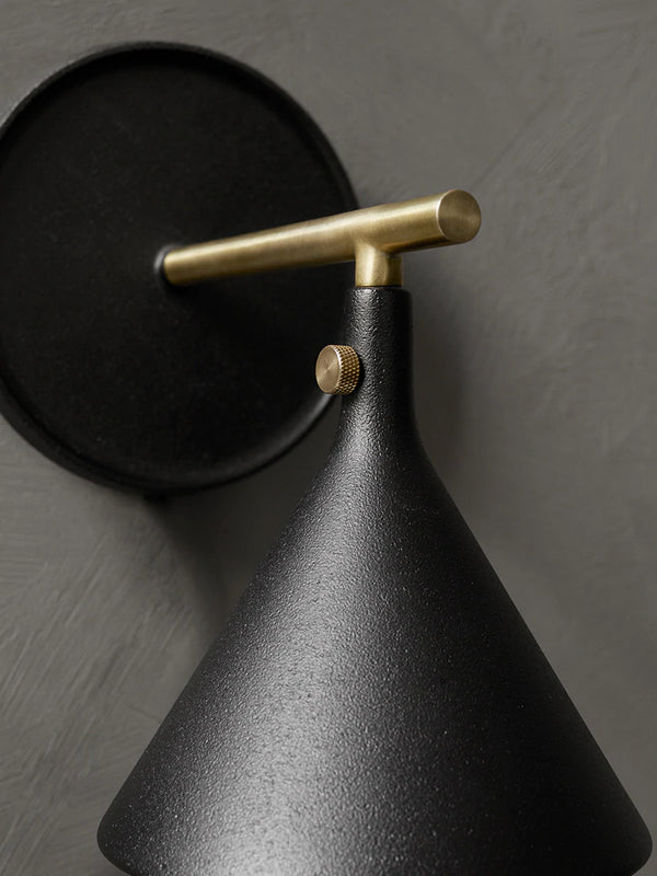 Audo Cast Sconce Lamp
