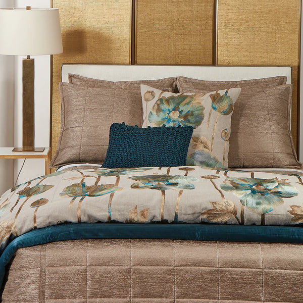 Ann Gish Stria Quilted Coverlet