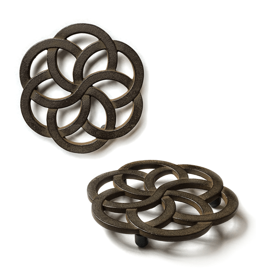 Simplicity Cast Iron Trivet 