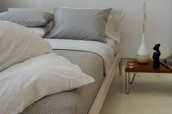 Area Theo Throw Blue 