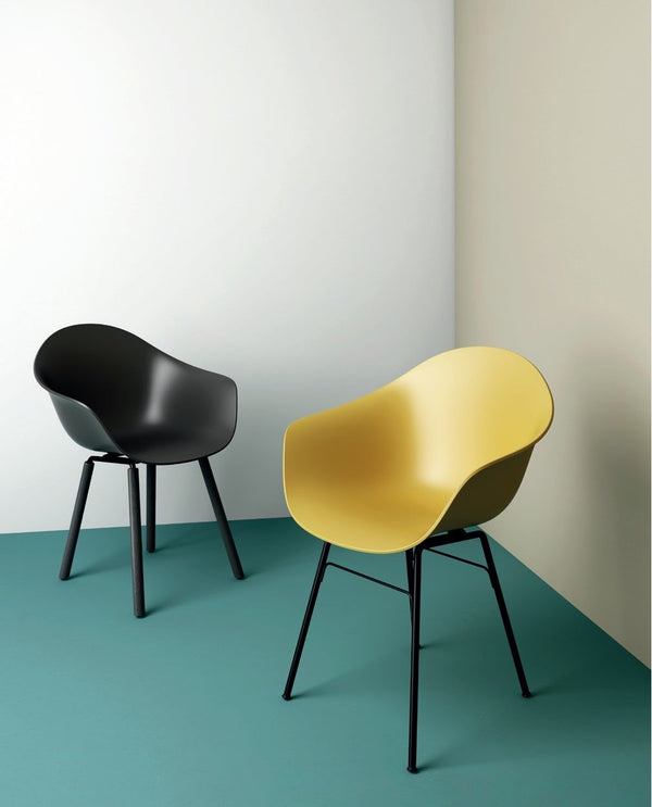 TOOU TA Armchair - Yi Base Black Oak 