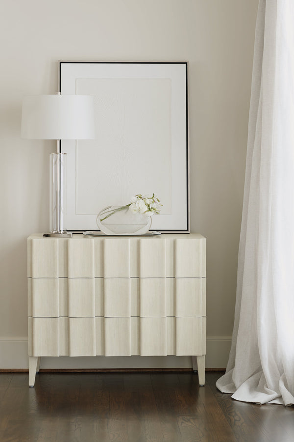 Bernhardt East Hampton Hall Chest