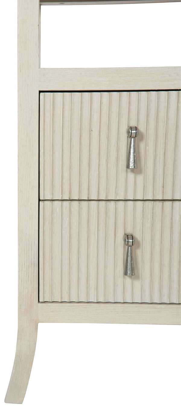 Bernhardt East Hampton Bachelor's Chest
